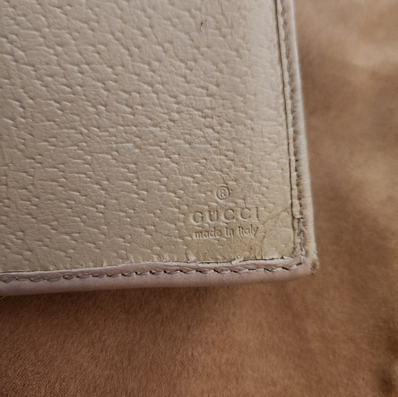 Gucci Canvas Continental Chain Wallet - Picture 5 of 11